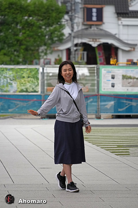 。