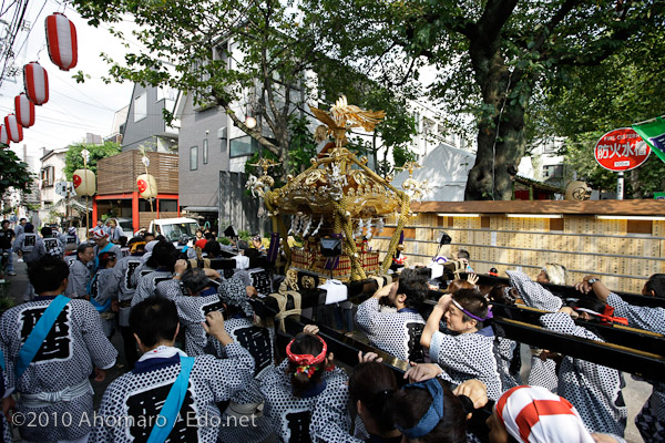 碑文谷八幡例大祭