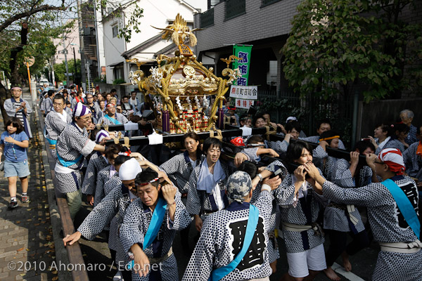 碑文谷八幡例大祭