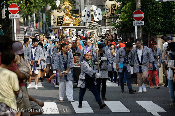 碑文谷八幡例大祭