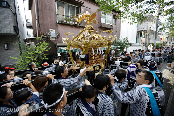 碑文谷八幡例大祭