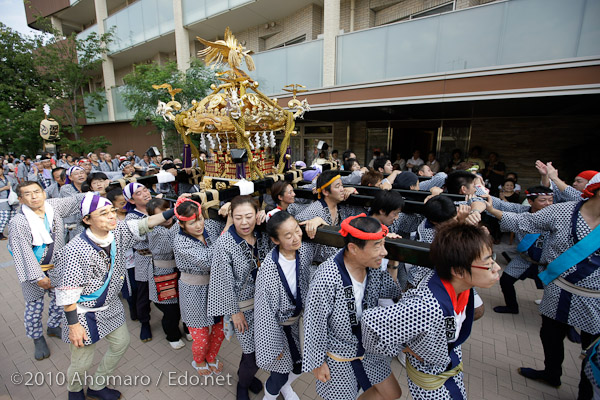 碑文谷八幡例大祭