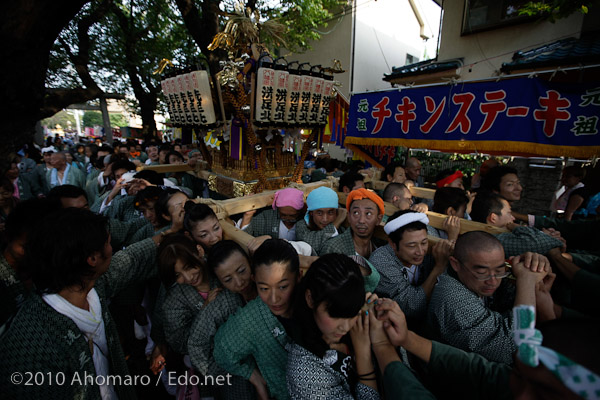 碑文谷八幡例大祭