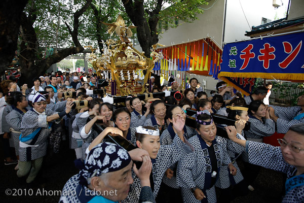 碑文谷八幡例大祭