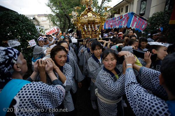 碑文谷八幡例大祭