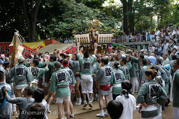 碑文谷八幡例大祭