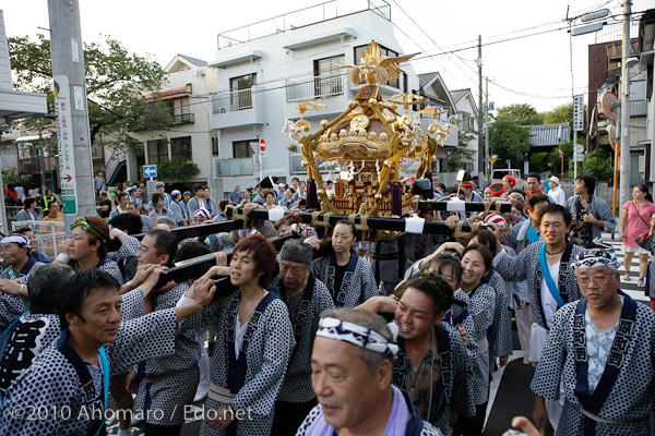 碑文谷八幡例大祭